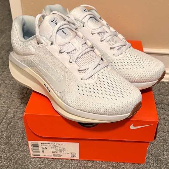 Nike Shoes - Nike Women’s Air Winflo 11 Running Shoes - White